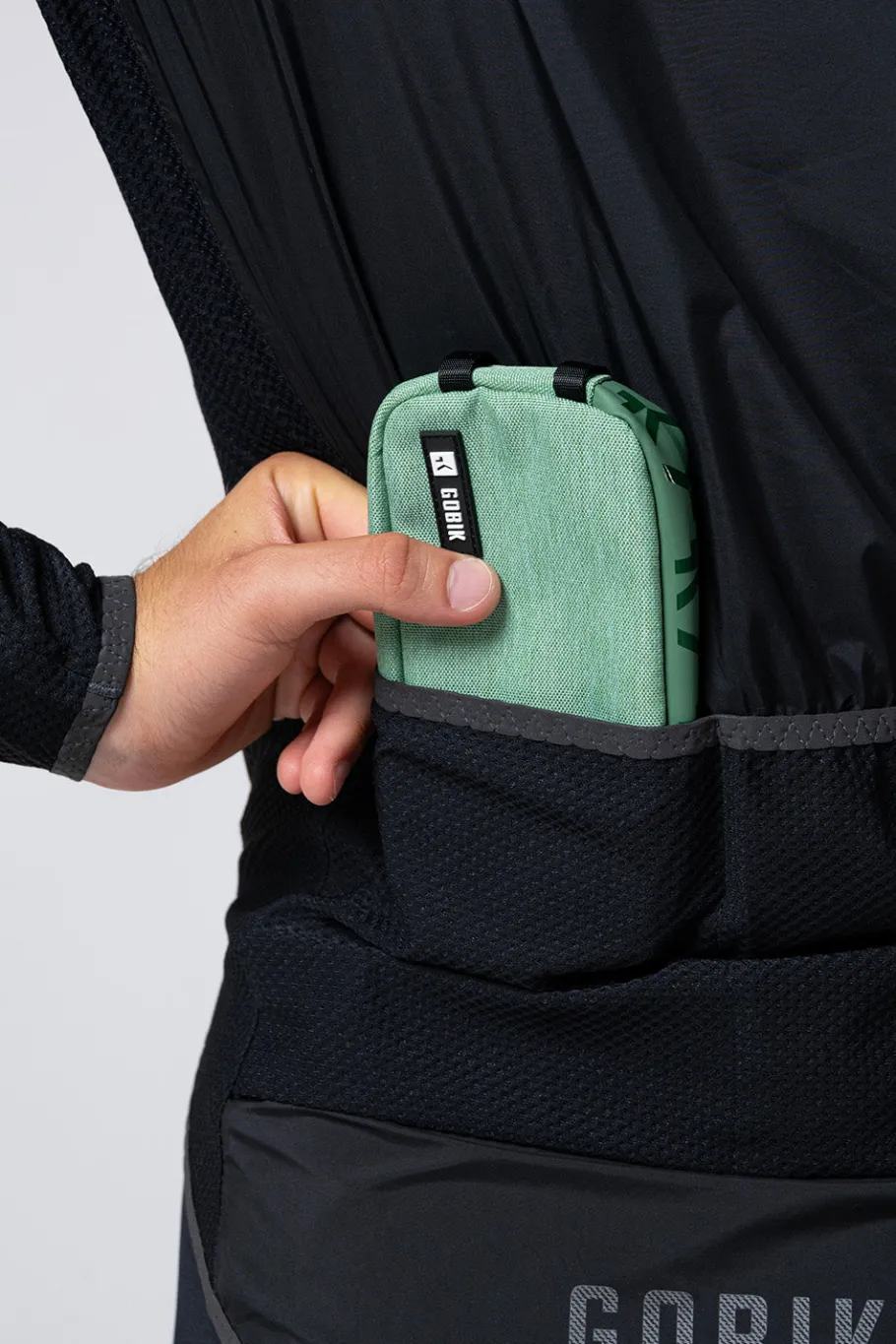 Accessoires | Accessoires<GOBIK ETUI POUR TÉLÉPHONE ESSENTIAL 2.0 HEDGE GREEN HedgeGreen