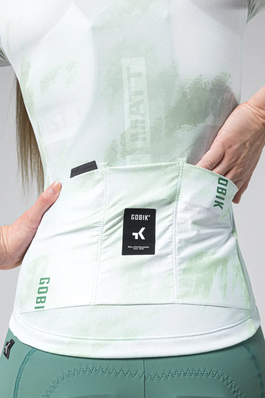 Maillots<GOBIK MAILLOT MANCHES COURTES STARK FEMME Wasabi
