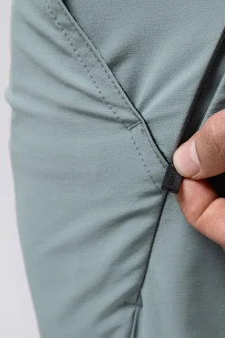Lifestyle | Shorts<GOBIK SHORTS COMMUTER HOMME TROOPER